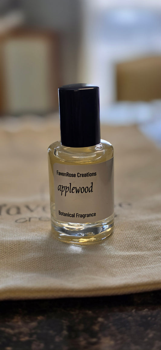 FavenRose Creations - Applewood